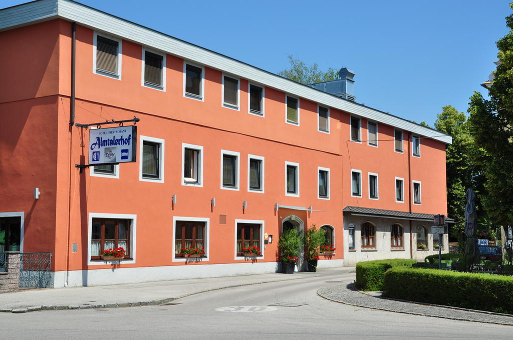 Hotel Almtalerhof Traun Exterior foto